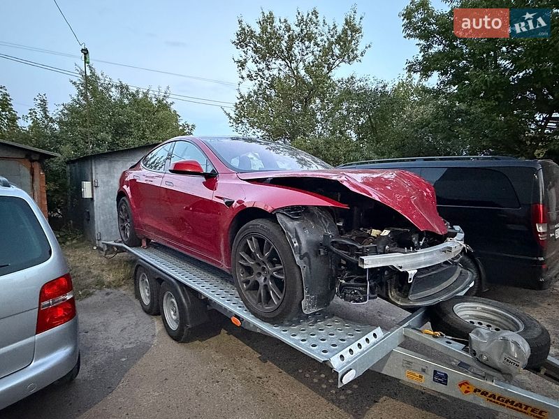 Ліфтбек Tesla Model S 2023 в Рівному