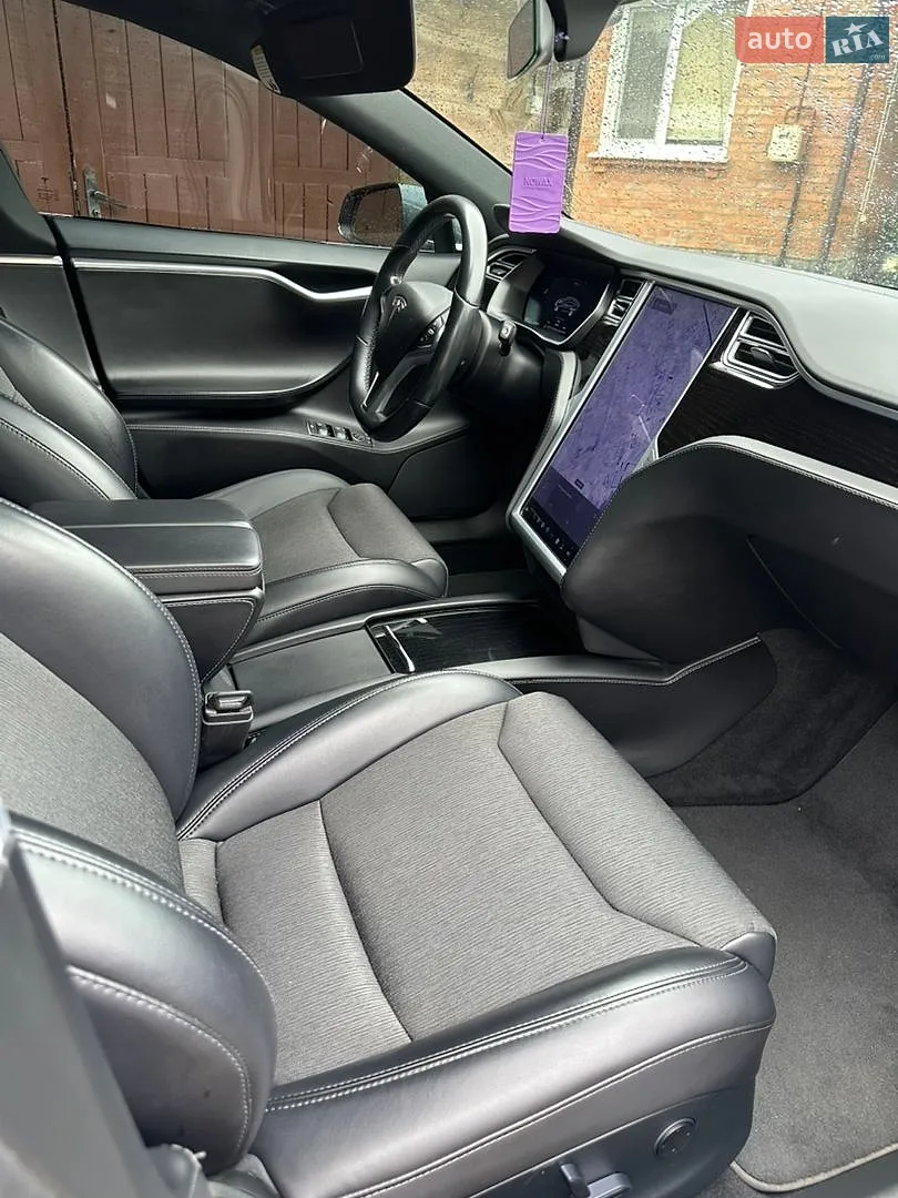 2017 Tesla Model S - мініатюра 12