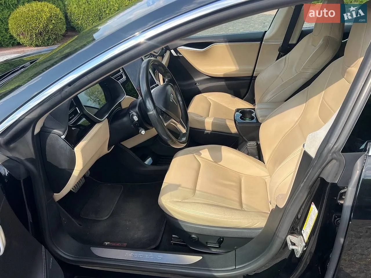 2015 Tesla Model S - мініатюра 18