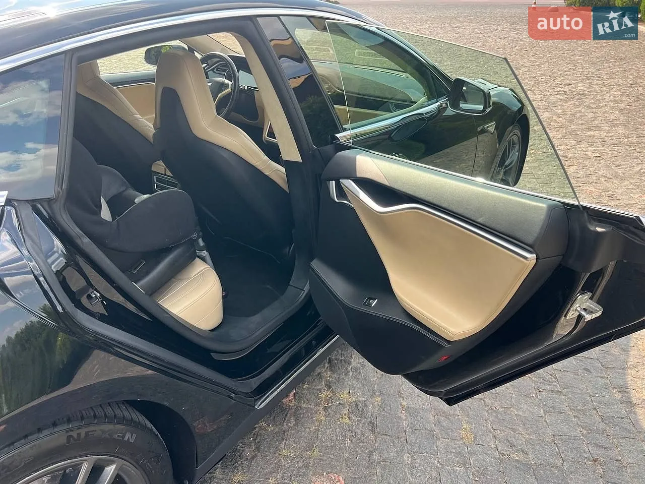 2015 Tesla Model S - мініатюра 26