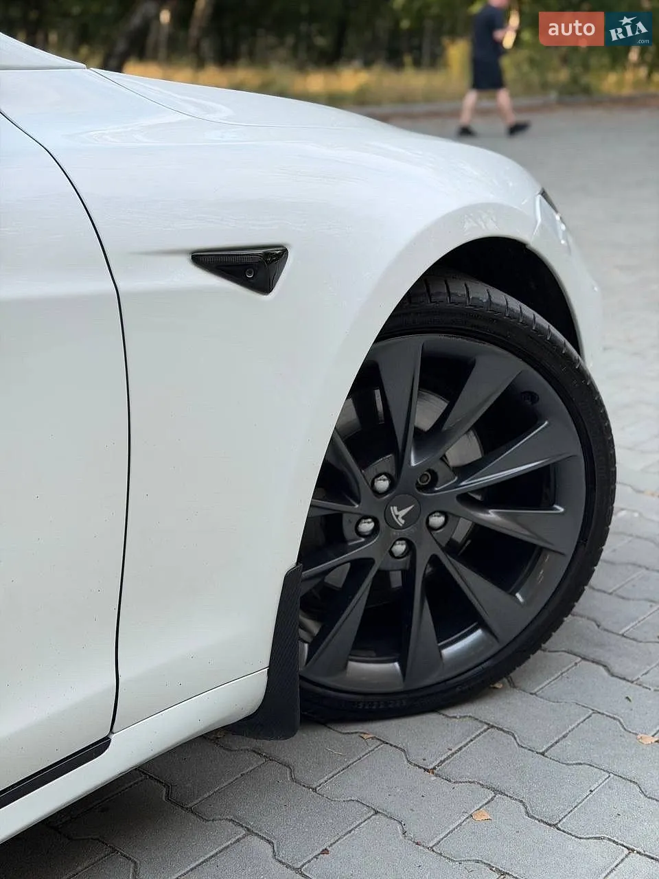 2017 Tesla Model S - мініатюра 19