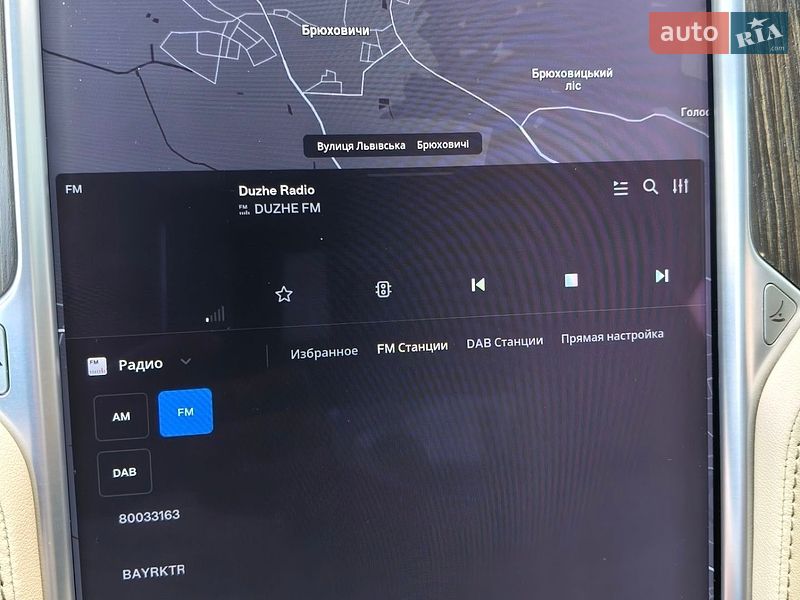 Лифтбек Tesla Model S 2014 в Львове