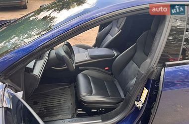 Ліфтбек Tesla Model S 2022 в Львові