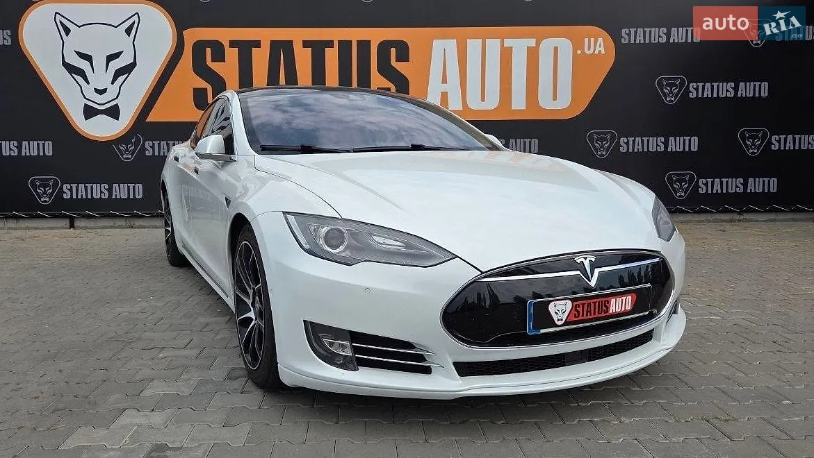 2016 Tesla Model S - фото 1