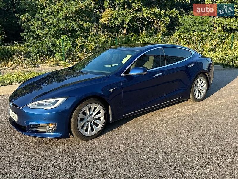 Лифтбек Tesla Model S 2019 в Харькове фото 2 Лифтбек Tesla Model S 2019 в Харькове