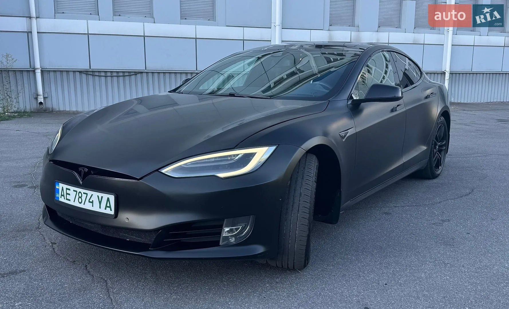 2015 Tesla Model S - мініатюра 2