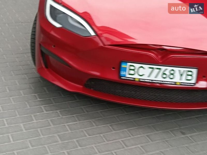Лифтбек Tesla Model S 2013 в Львове фото 11 Лифтбек Tesla Model S 2013 в Львове
