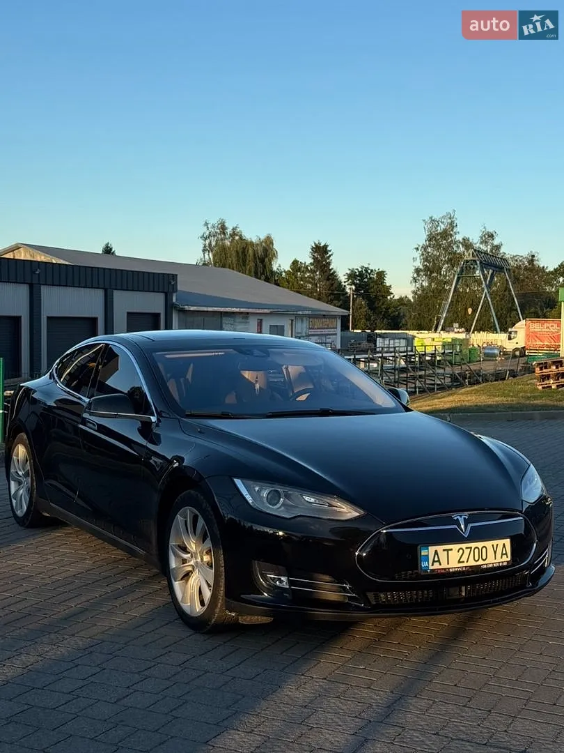 2014 Tesla Model S - мініатюра 11