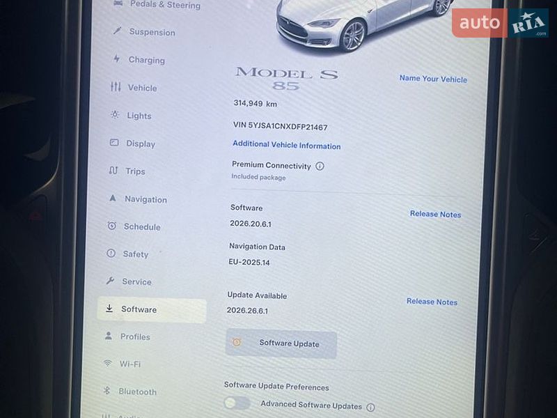 Лифтбек Tesla Model S 2013 в Львове
