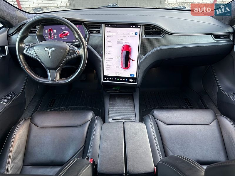 Ліфтбек Tesla Model S 2019 в Кобеляках