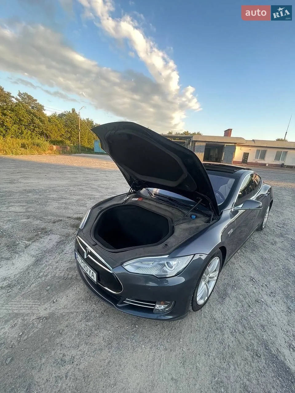 2015 Tesla Model S - мініатюра 32