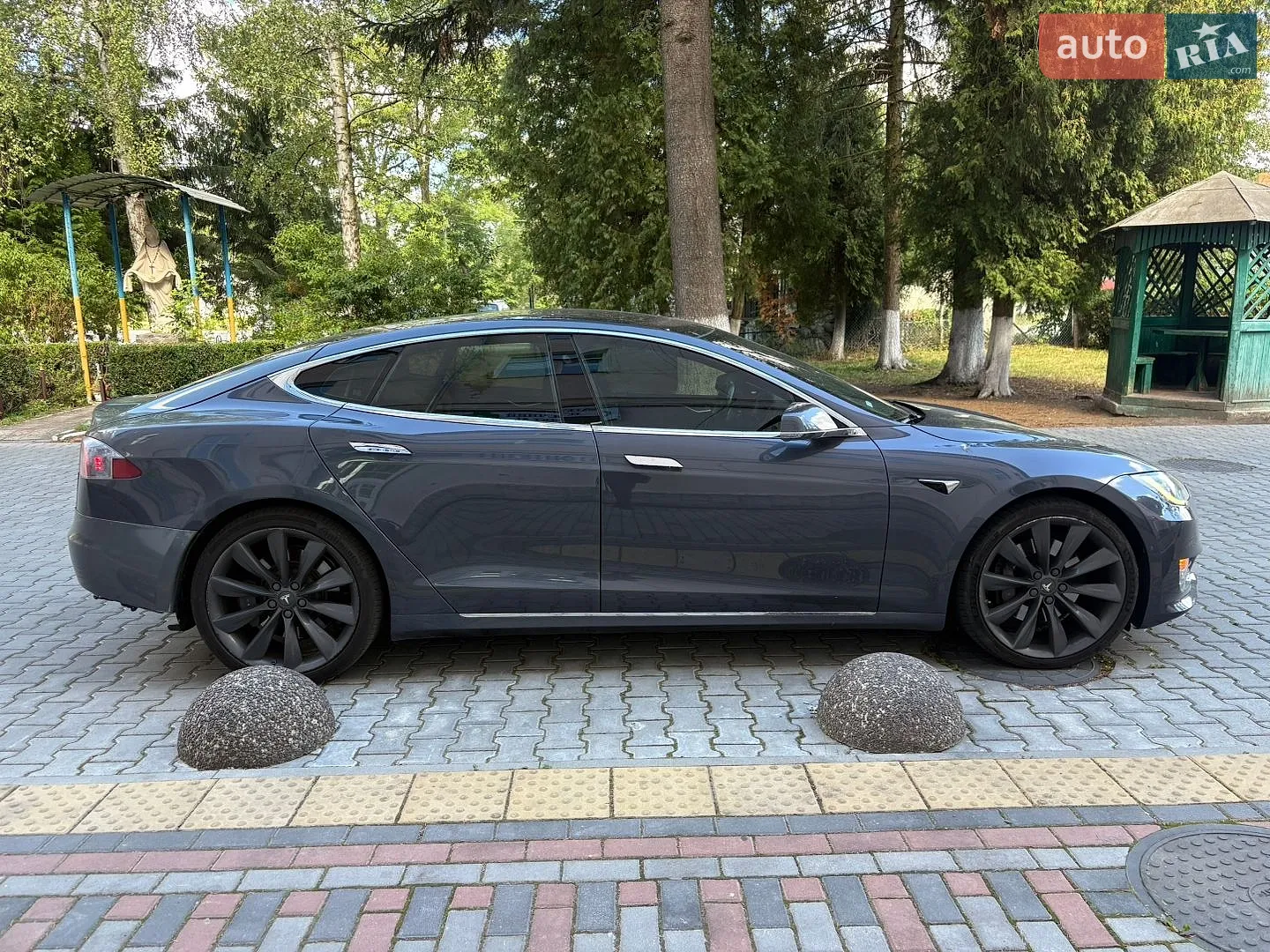 2017 Tesla Model S - мініатюра 12