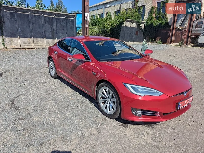 Tesla Model S
