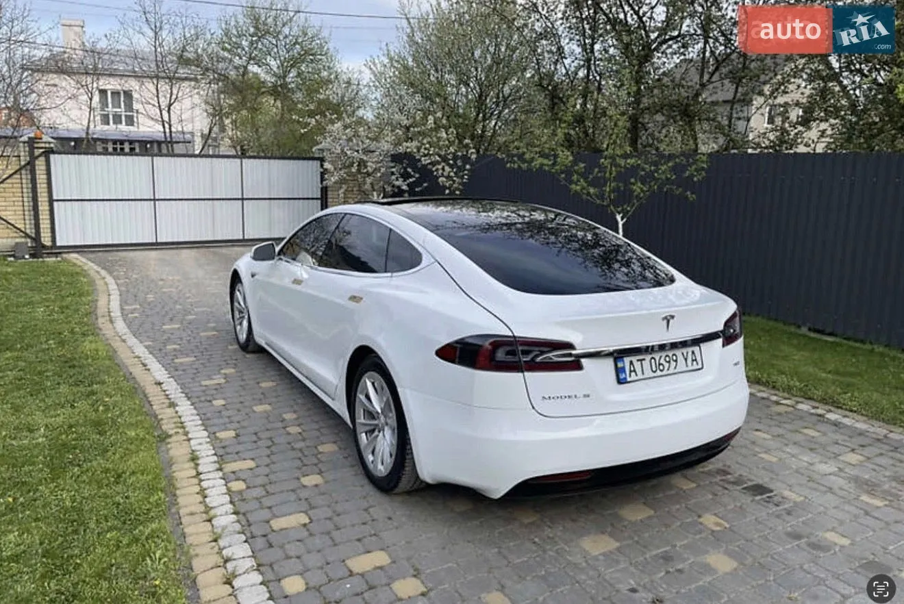 2016 Tesla Model S - мініатюра 6