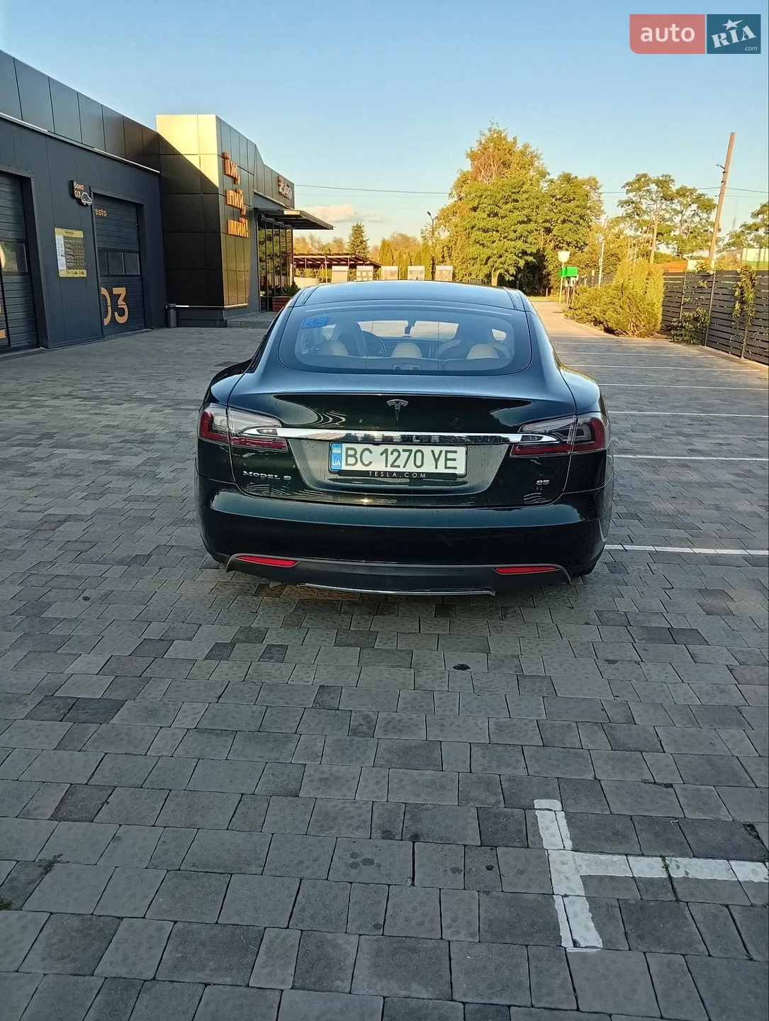 2014 Tesla Model S - мініатюра 14