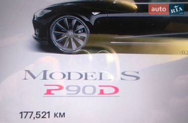 Ліфтбек Tesla Model S 2016 в Івано-Франківську
