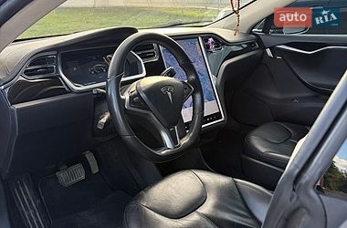 Лифтбек Tesla Model S 2013 в Владимире фото 8 Лифтбек Tesla Model S 2013 в Владимире