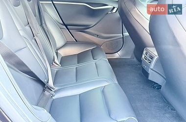 Ліфтбек Tesla Model S 2017 в Києві