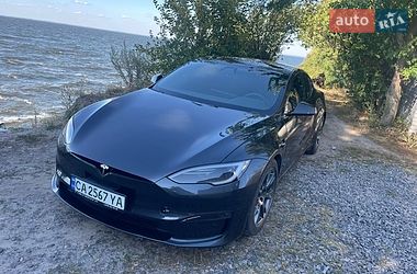 Лифтбек Tesla Model S 2024 в Черкассах