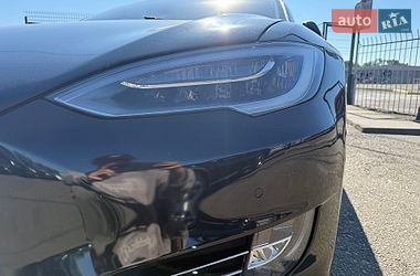 Ліфтбек Tesla Model S 2016 в Києві