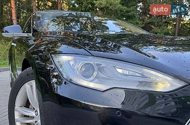 Лифтбек Tesla Model S 2014 в Новояворовске
