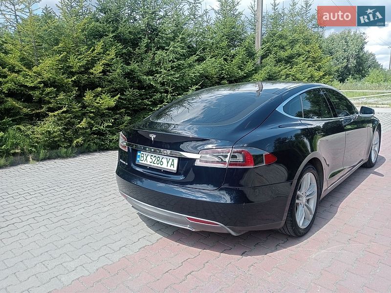 Ліфтбек Tesla Model S 2013 в Шепетівці фото 9 Ліфтбек Tesla Model S 2013 в Шепетівці