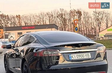Ліфтбек Tesla Model S 2014 в Вінниці фото 17 Ліфтбек Tesla Model S 2014 в Вінниці