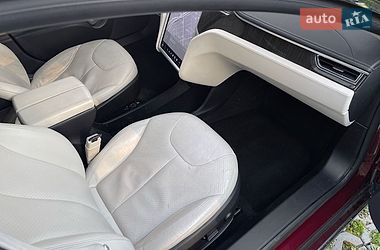 Ліфтбек Tesla Model S 2012 в Харкові