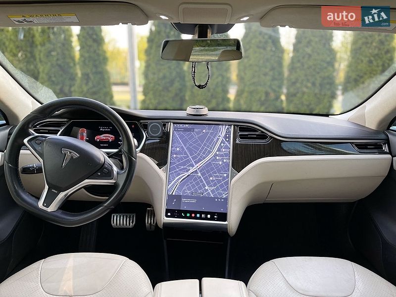 Ліфтбек Tesla Model S 2012 в Харкові