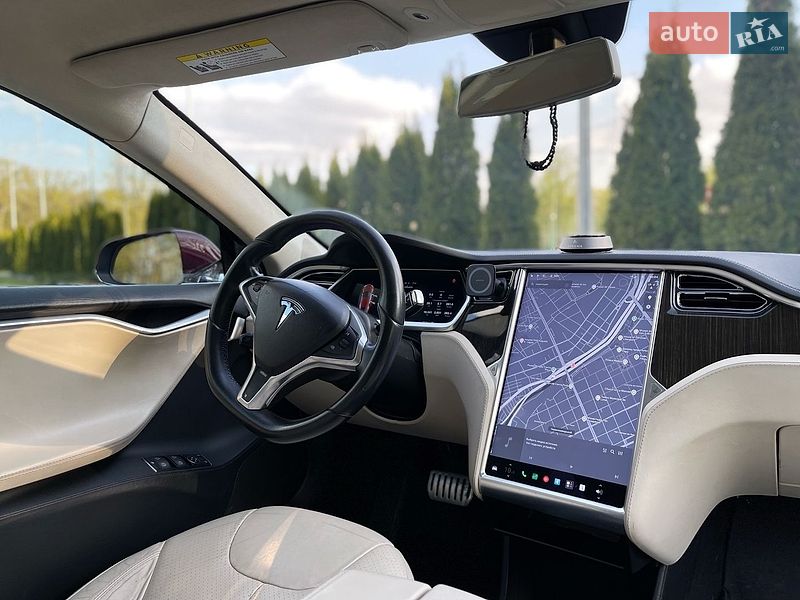 Ліфтбек Tesla Model S 2012 в Харкові