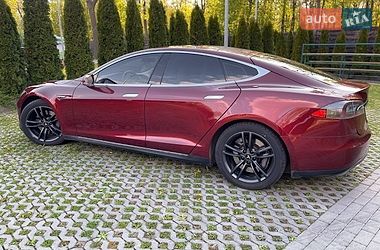Ліфтбек Tesla Model S 2012 в Харкові