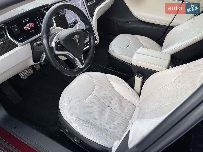 Ліфтбек Tesla Model S 2012 в Харкові