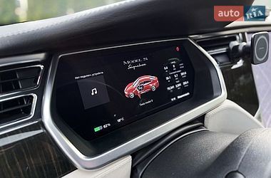 Ліфтбек Tesla Model S 2012 в Харкові