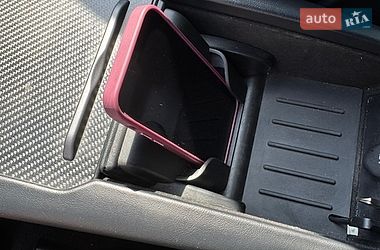 Лифтбек Tesla Model S 2020 в Радехове