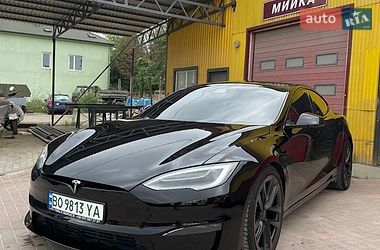 Лифтбек Tesla Model S 2021 в Трускавце