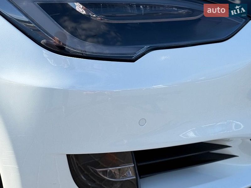 Ліфтбек Tesla Model S 2017 в Хмельницькому