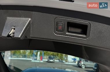 Ліфтбек Tesla Model S 2017 в Хмельницькому
