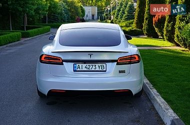 Ліфтбек Tesla Model S 2022 в Києві