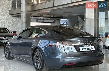 Лифтбек Tesla Model S 2019 в Одессе