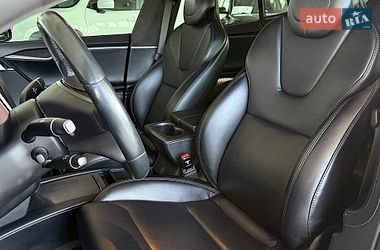 Лифтбек Tesla Model S 2019 в Одессе