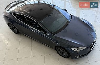 Лифтбек Tesla Model S 2019 в Одессе