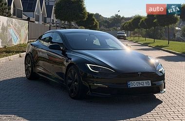 Лифтбек Tesla Model S 2023 в Умани