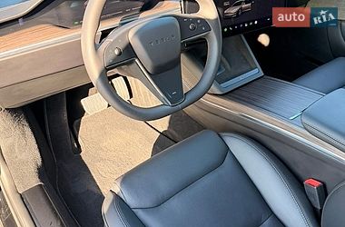 Лифтбек Tesla Model S 2023 в Умани