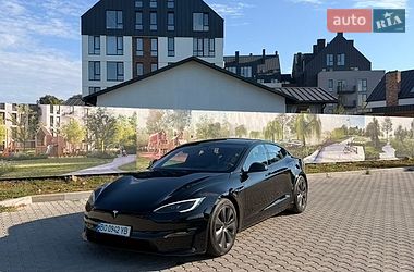 Лифтбек Tesla Model S 2023 в Умани