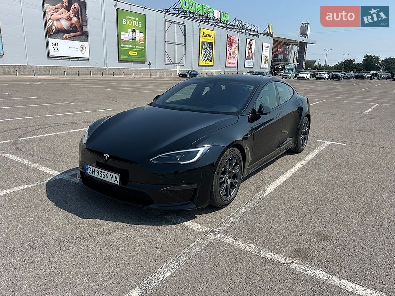 Лифтбек Tesla Model S 2022 в Одессе