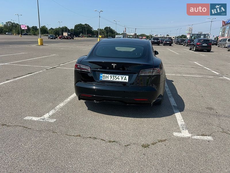 Лифтбек Tesla Model S 2022 в Одессе