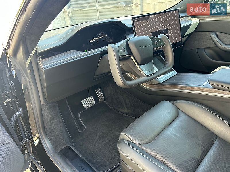 Лифтбек Tesla Model S 2022 в Одессе