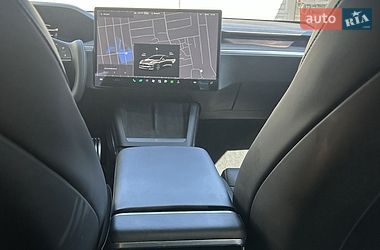 Лифтбек Tesla Model S 2022 в Одессе