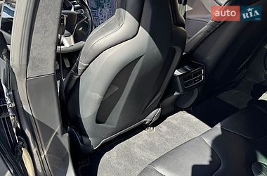 Лифтбек Tesla Model S 2016 в Луцке