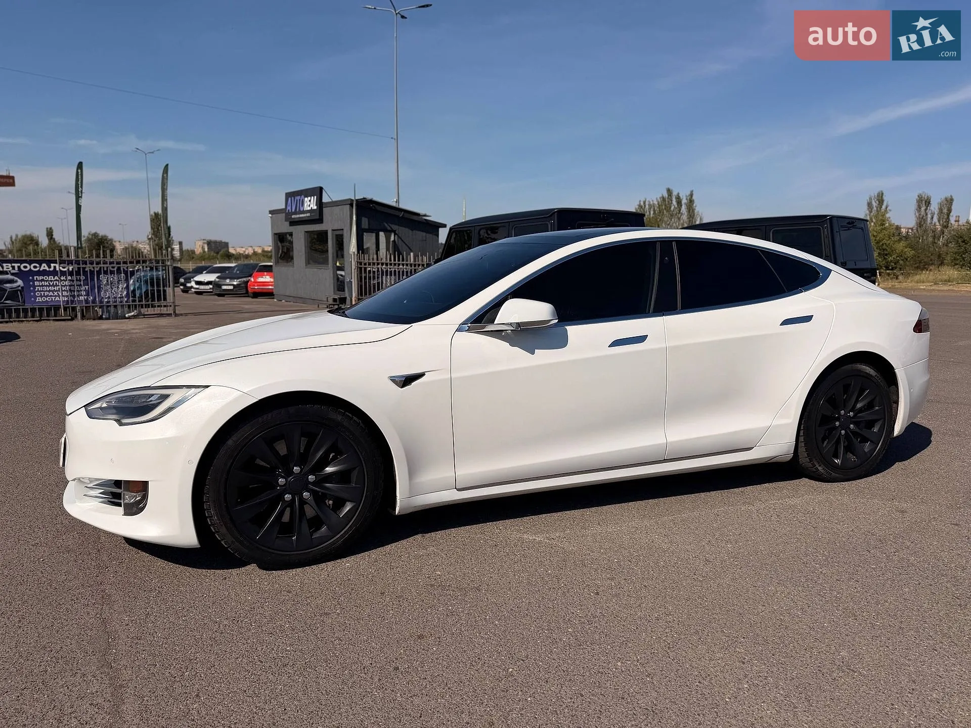 2016 Tesla Model S - мініатюра 16